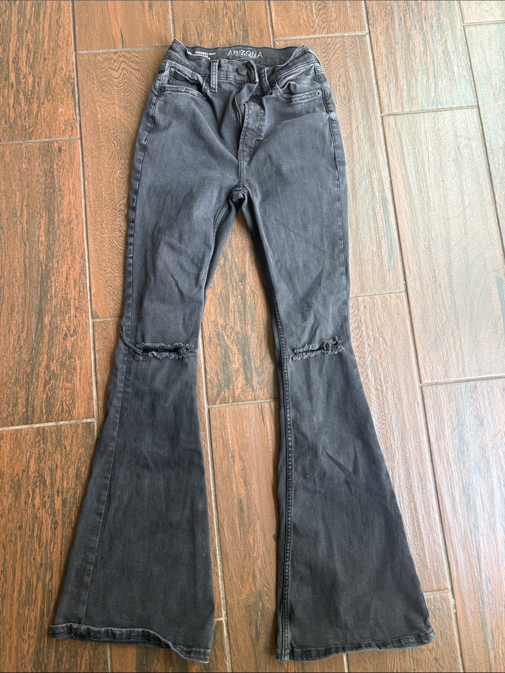 Arizona Jean Company Black Flare Jeans with Knee Distressing